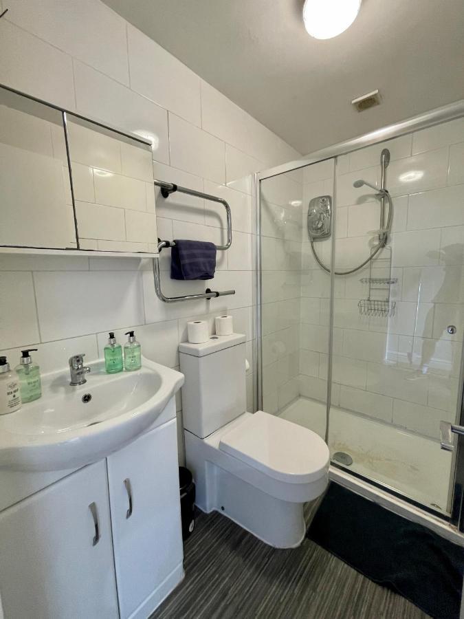1 Bed 2 Person Apartment City Centre Cardiff Esterno foto