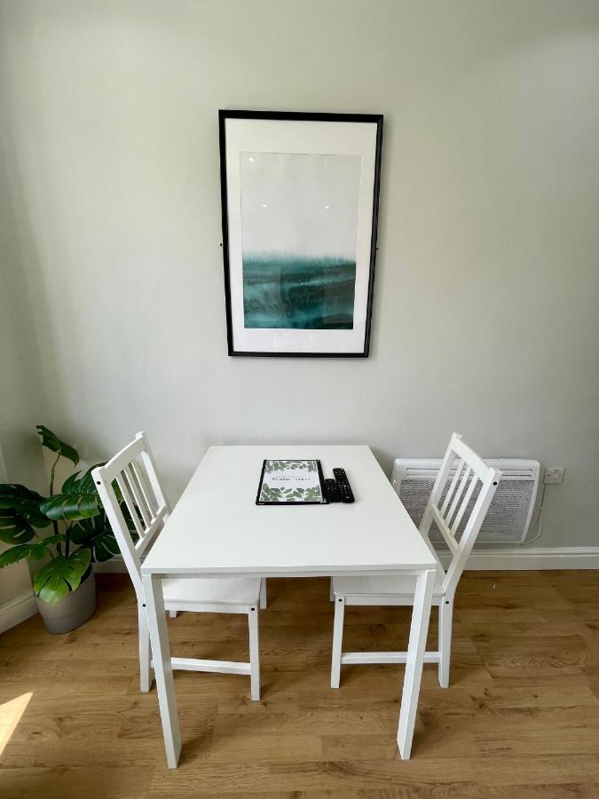 1 Bed 2 Person Apartment City Centre Cardiff Esterno foto